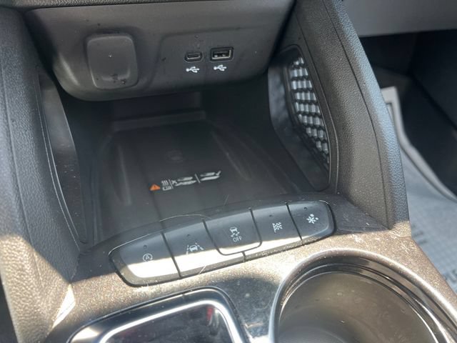 Used 2024 Chevrolet TrailBlazer LT w/ Convenience Package FWD image 25