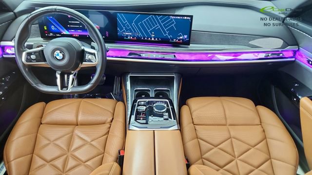 Used 2023 BMW 740i RWD image 19