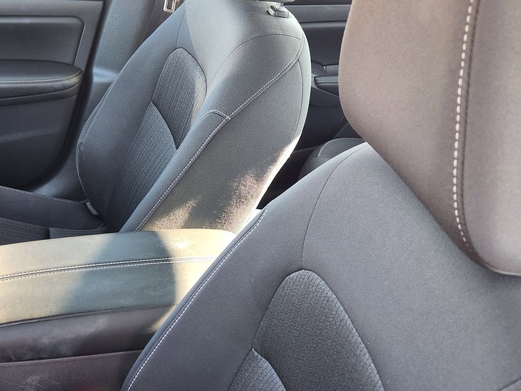 Used 2025 Nissan Altima 2.5 SV image 15