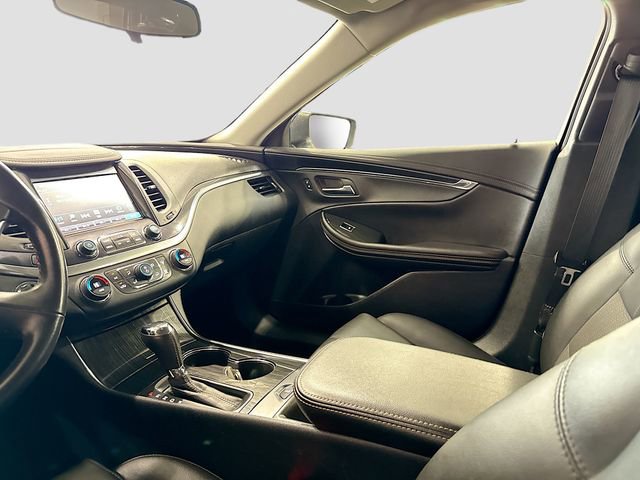 Used 2019 Chevrolet Impala LT image 22