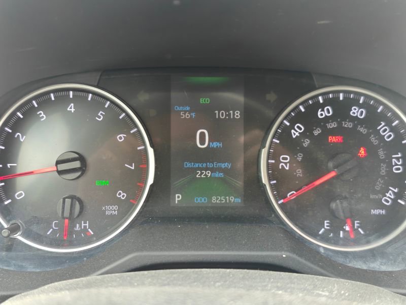 Used 2020 Toyota RAV4 XLE w/ All Weather Liner Package FWD image 14