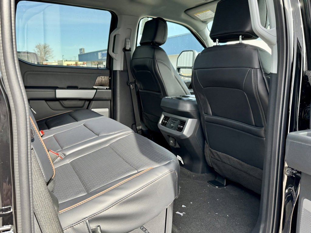 New 2025 Ford F250 Lariat w/ Chrome Package image 20