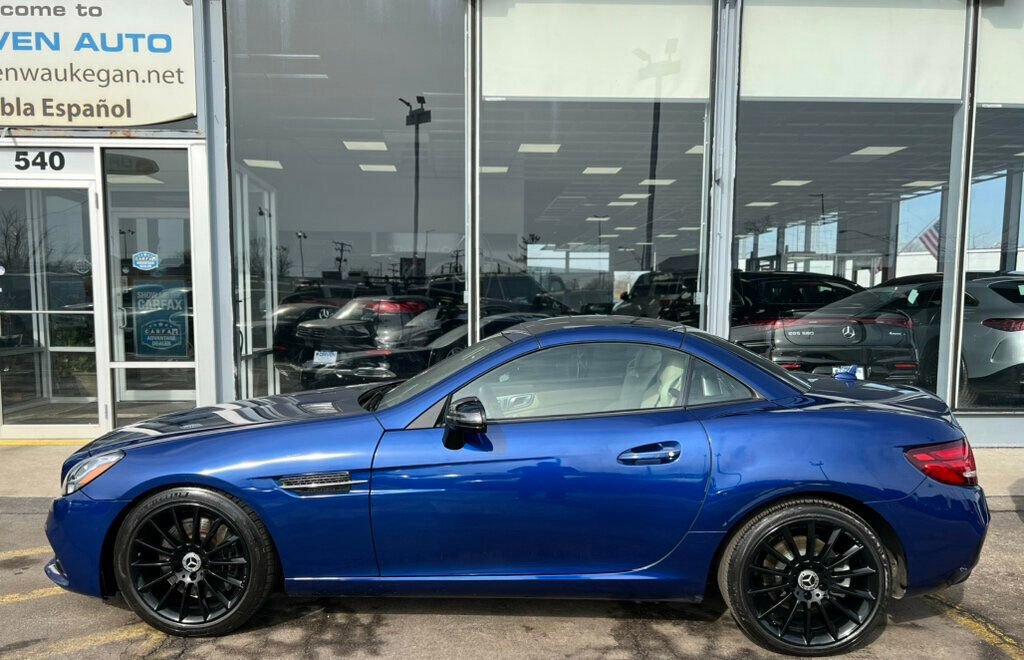 Used 2020 Mercedes-Benz SLC 300 image 32