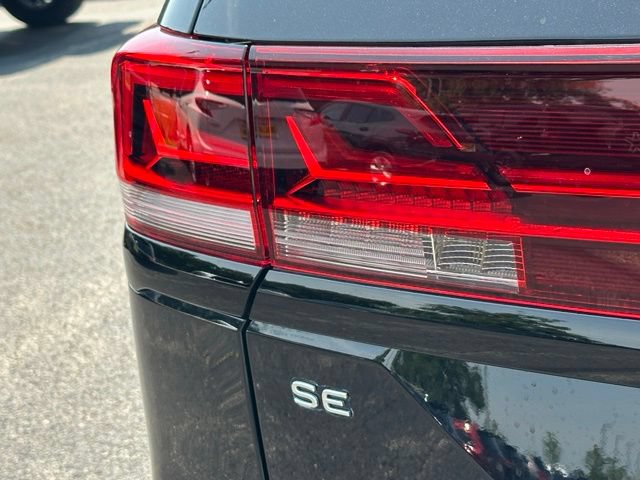 Certified 2026 Volkswagen Atlas Peak Edition AWD/4WD image 13