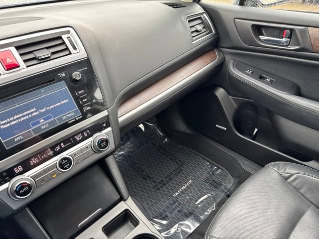 Used 2016 Subaru Outback 2.5i Limited AWD/4WD image 40