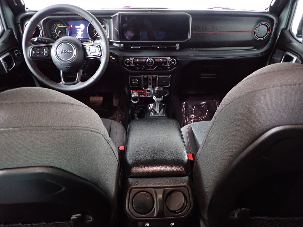 Used 2024 Jeep Wrangler Unlimited Rubicon AWD/4WD image 31