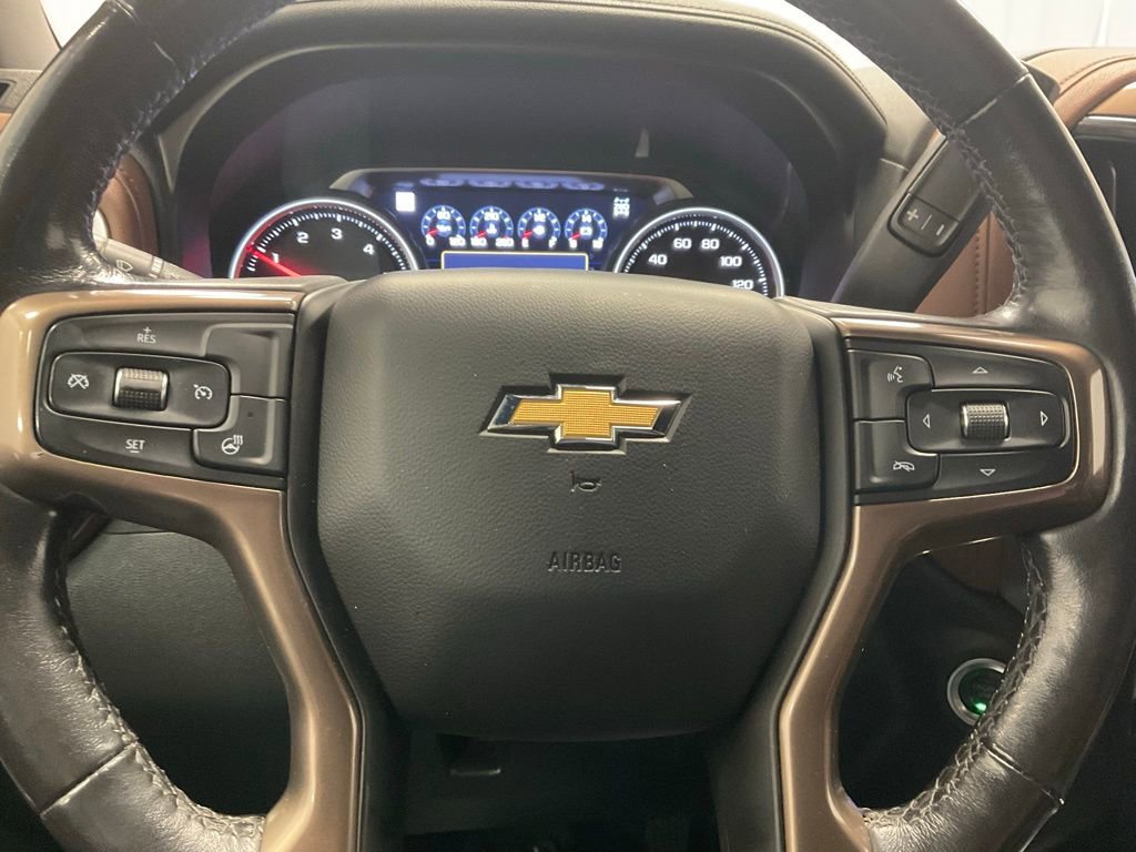 Used 2021 Chevrolet Silverado 1500 High Country image 16
