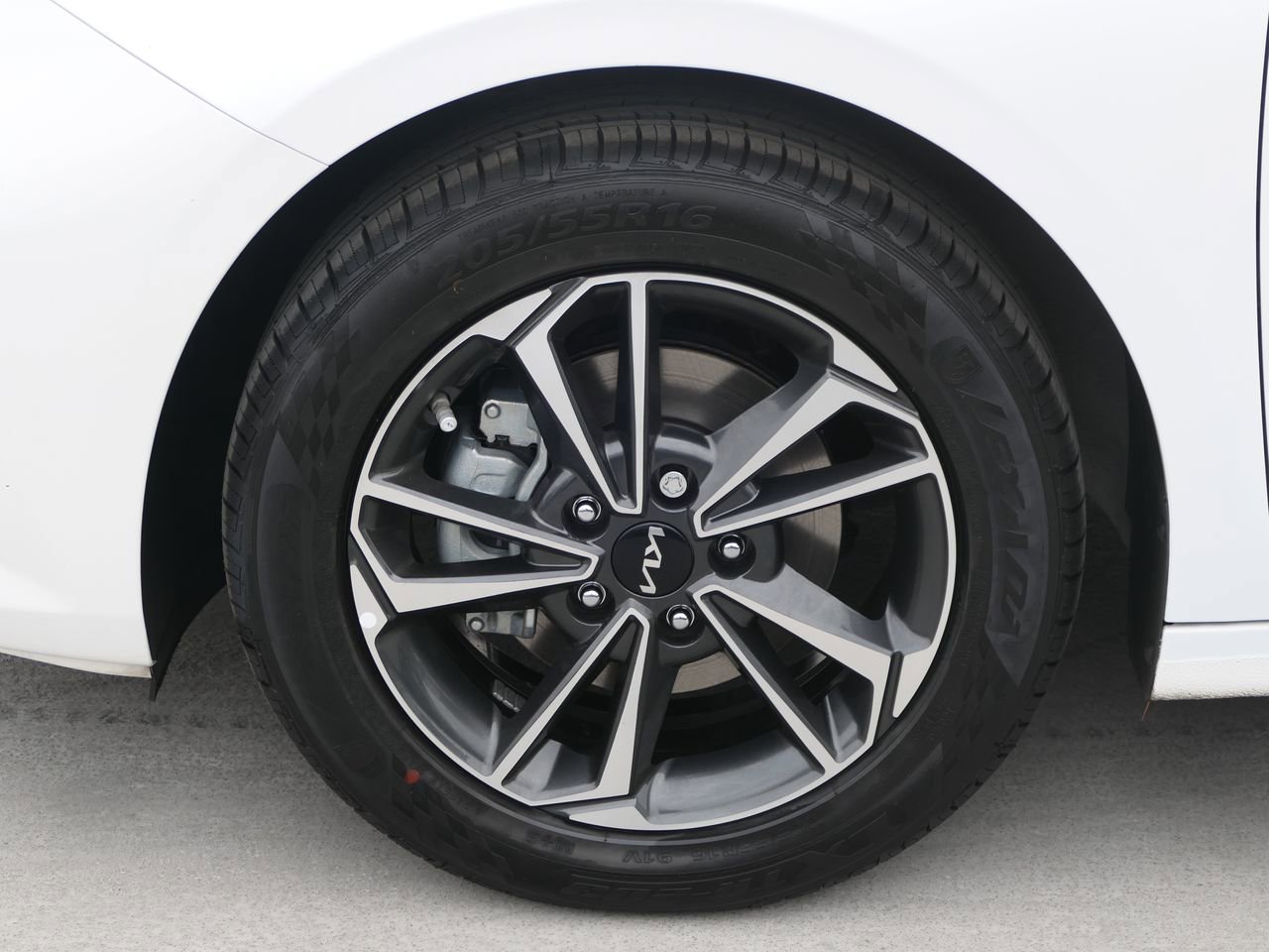 Certified 2024 Kia Forte LXS image 10