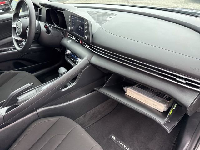 Used 2023 Hyundai Elantra SEL image 23