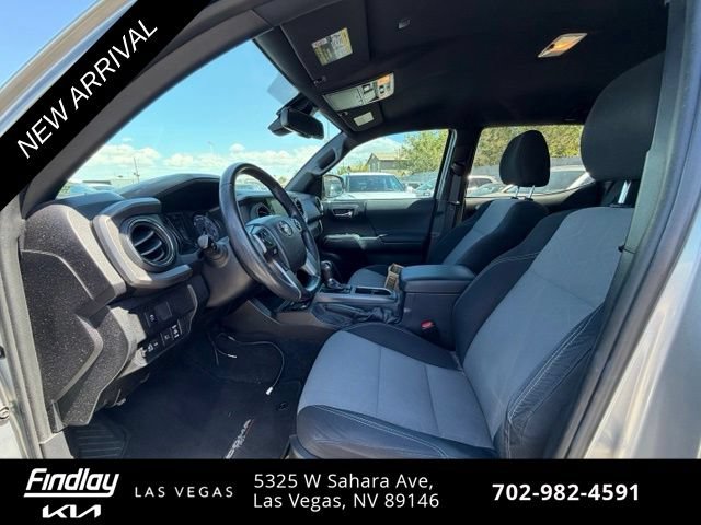 Used 2020 Toyota Tacoma TRD Off-Road w/ Technology Package RWD image 10