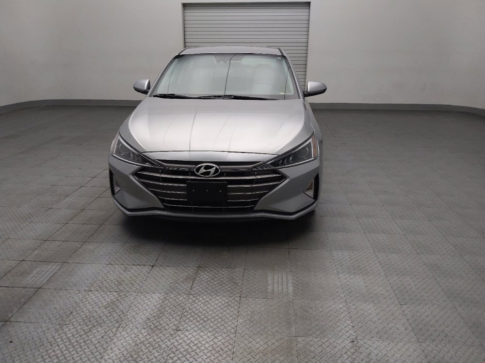 Used 2020 Hyundai Elantra SEL FWD image 15