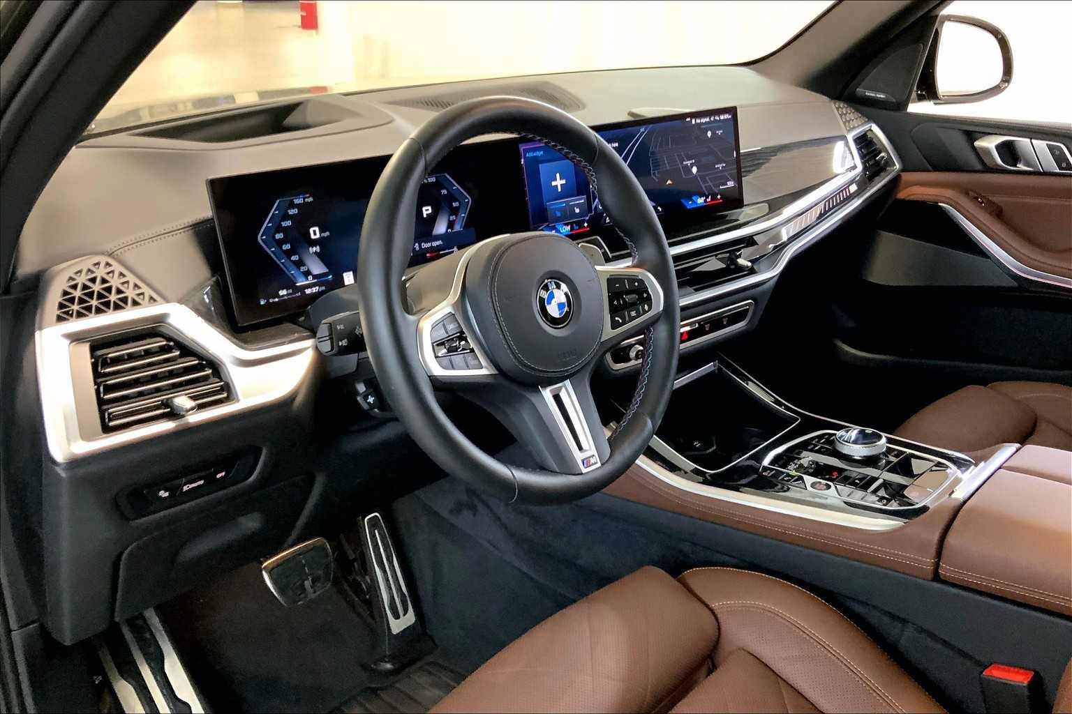 Used 2025 BMW X5 M60i image 17