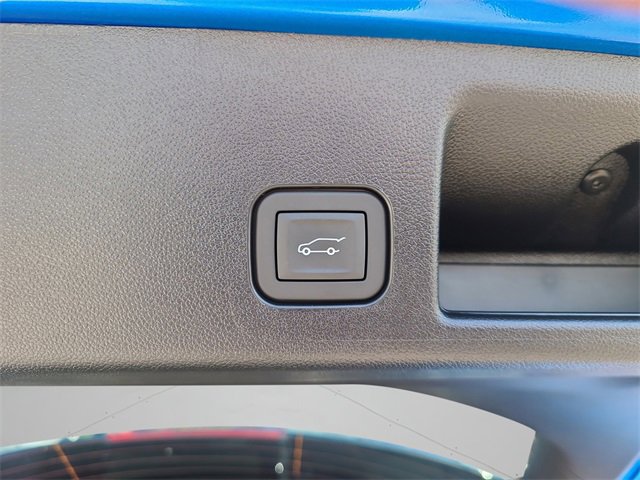 New 2026 Chevrolet Equinox EV LT image 11