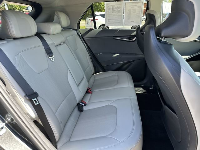 Used 2023 Kia Niro EX FWD image 27