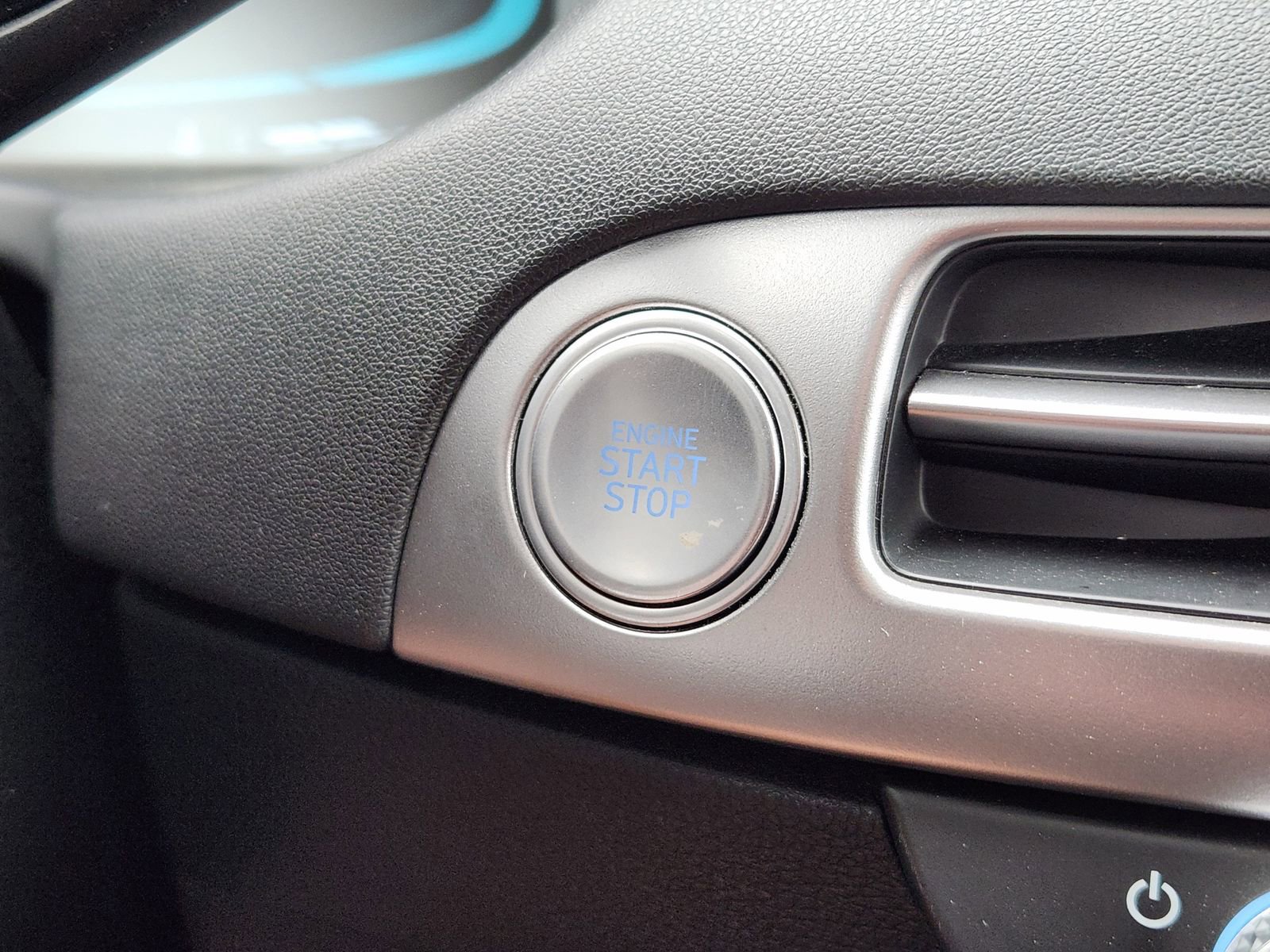 Used 2023 Hyundai Palisade SEL image 28