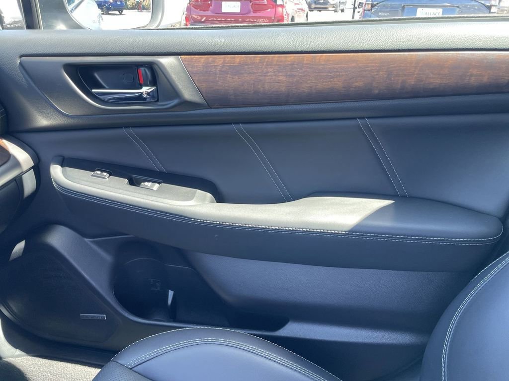 Used 2018 Subaru Outback 2.5i Limited AWD/4WD image 22