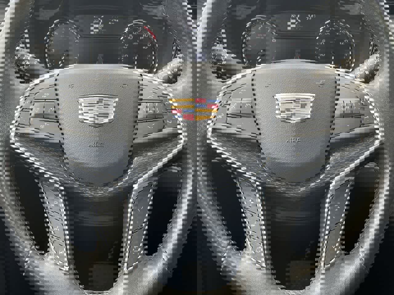 Used 2023 Cadillac XT5 Premium Luxury image 10