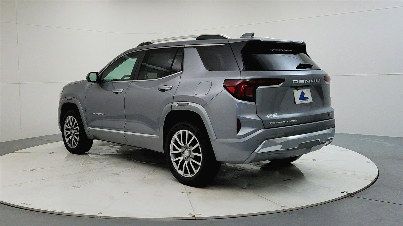 New 2026 GMC Terrain Denali image 5