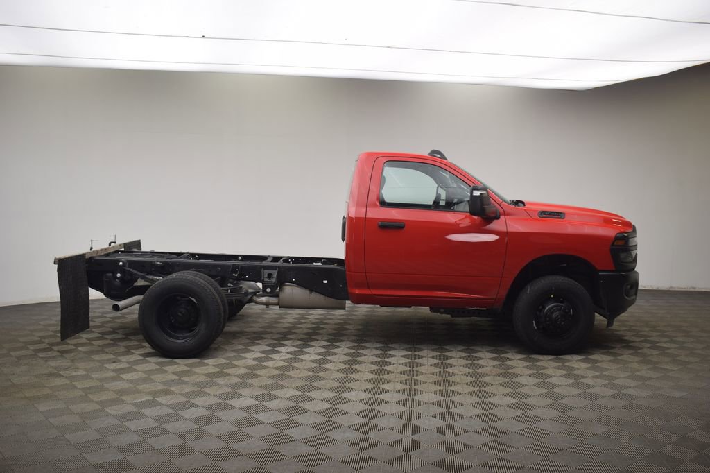 New 2026 RAM 3500 Tradesman image 4