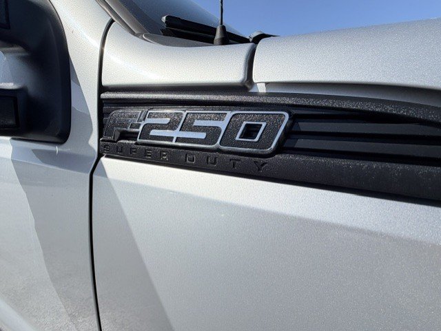 Used 2015 Ford F250 XL w/ Power Equipment Group RWD image 23