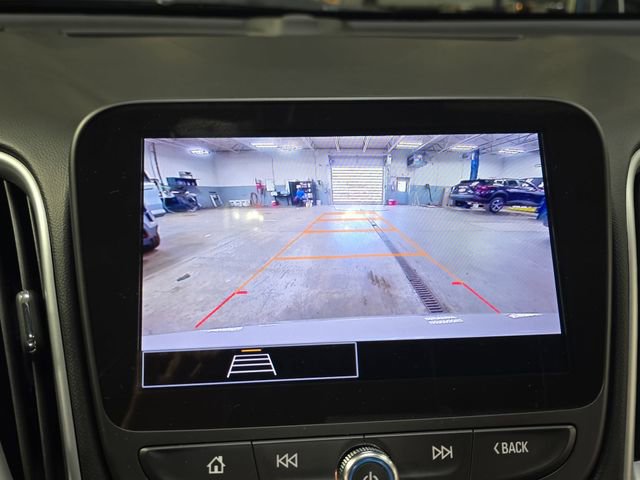 Used 2024 Chevrolet Malibu RS FWD image 24