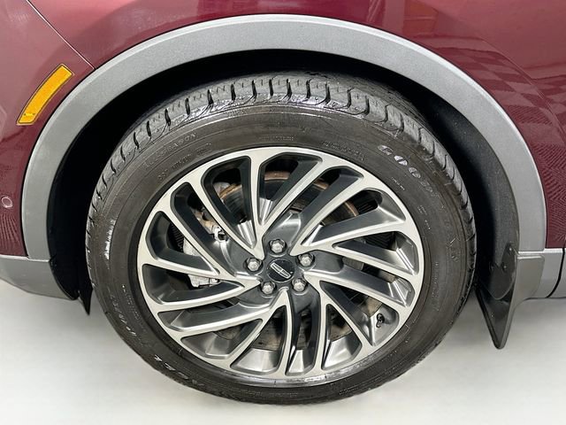 Used 2020 Lincoln Nautilus Reserve w/ Equipment Group 201A image 34