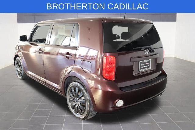 Used 2010 Scion xB FWD image 3