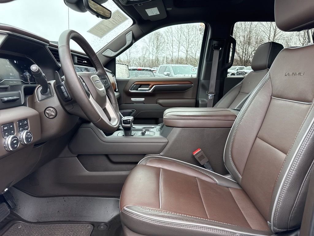 Used 2023 GMC Sierra 1500 Denali w/ Denali Reserve Package image 9