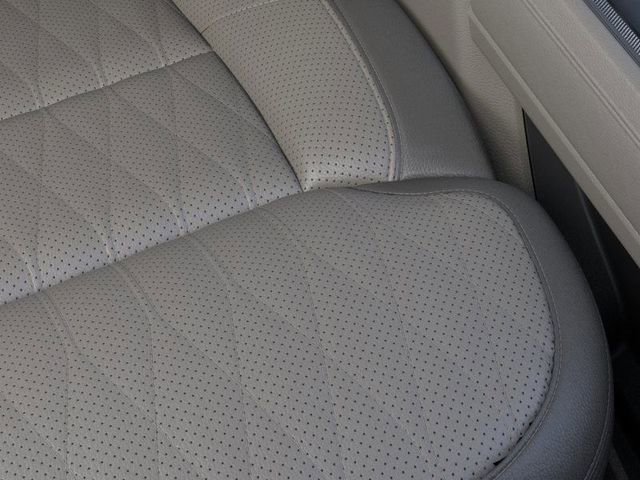 New 2026 Ford F350 Platinum w/ Platinum Plus Package image 19