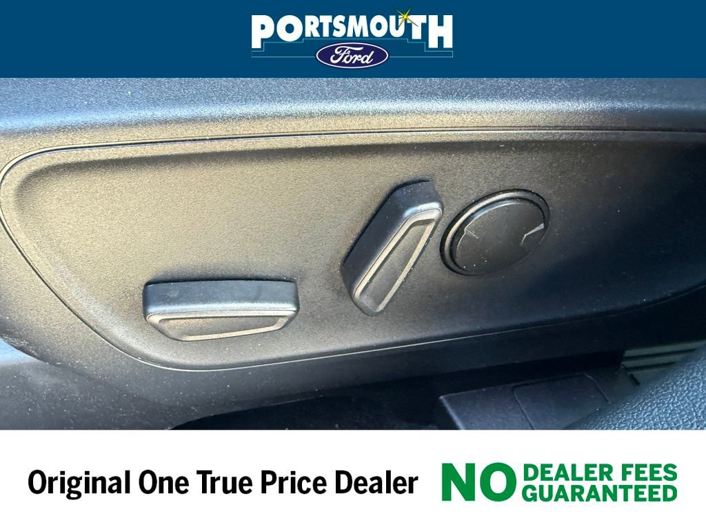 Used 2025 Ford Escape ST-Line Select w/ Tech Pack #2 image 23