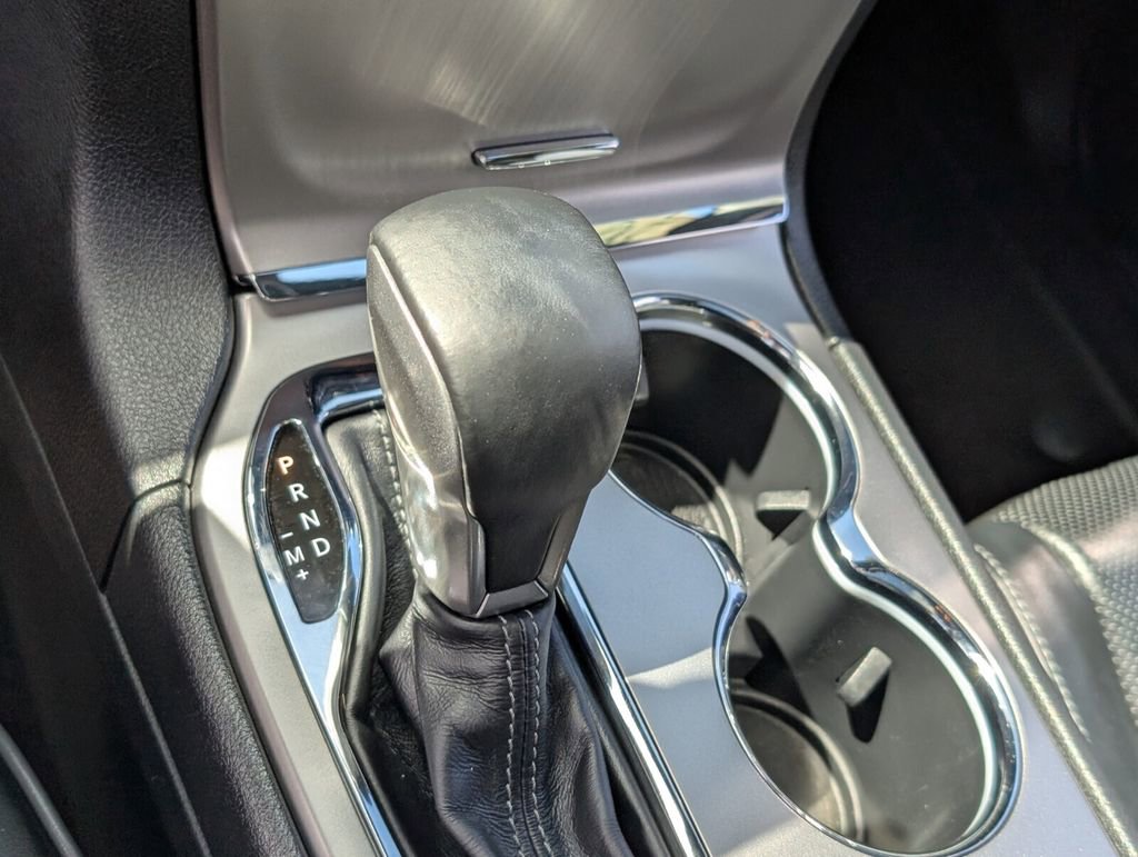 Used 2019 Jeep Grand Cherokee Overland image 23