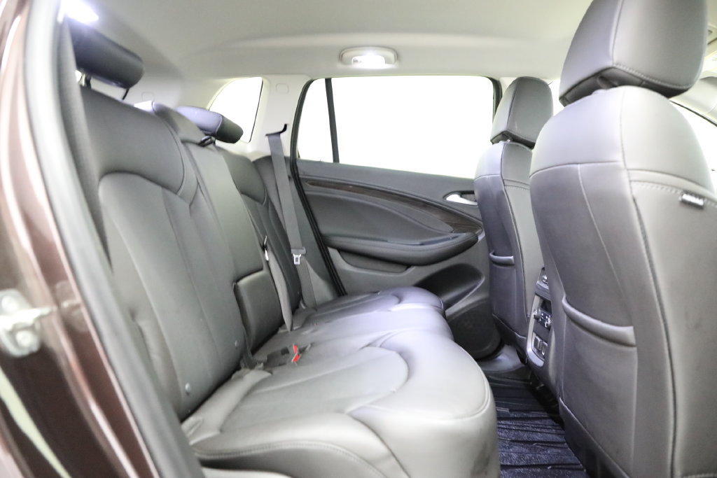 Certified 2020 Buick Envision Essence AWD/4WD image 17
