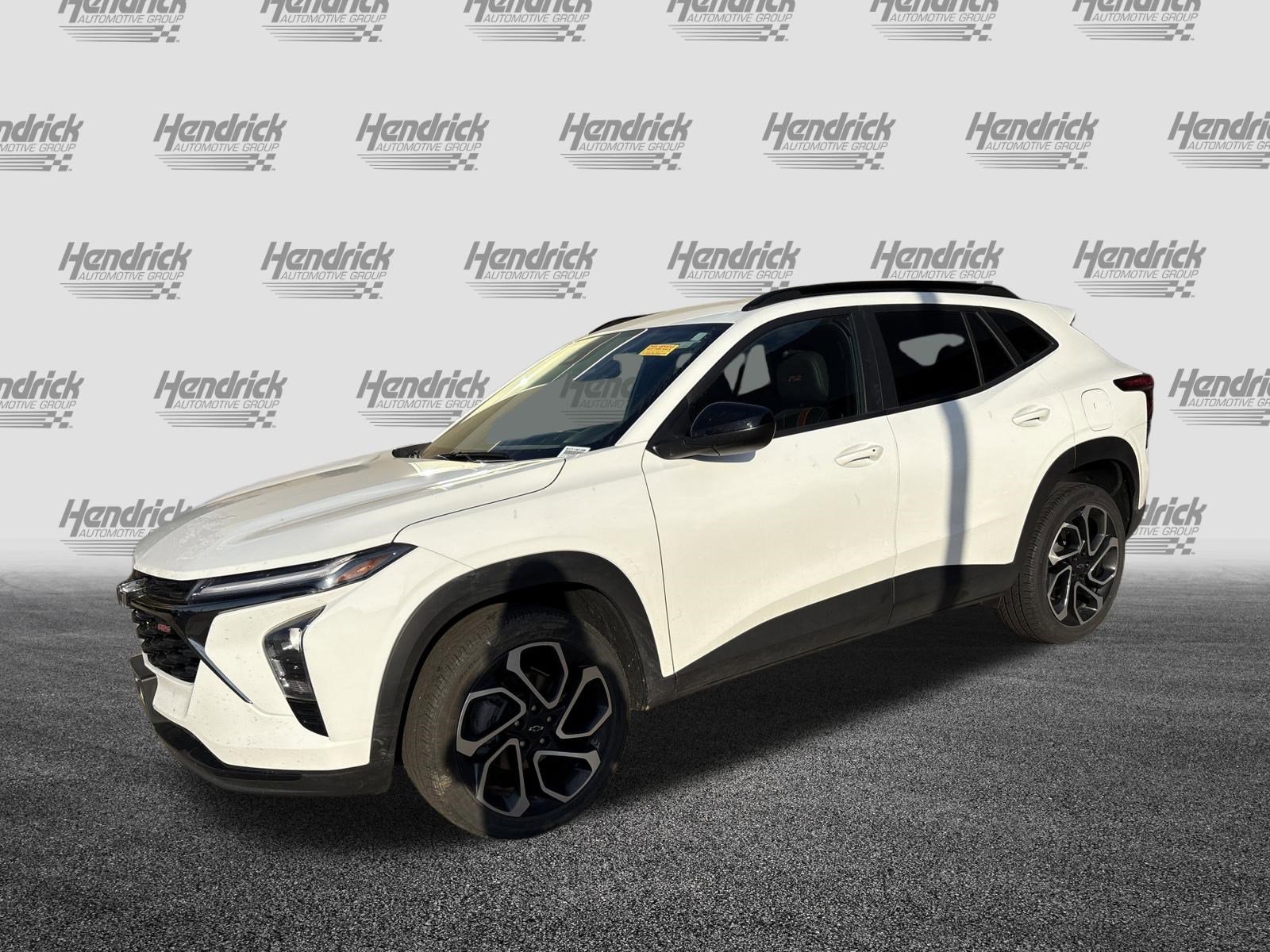 Used 2025 Chevrolet Trax RS w/ Driver Confidence Package image 7