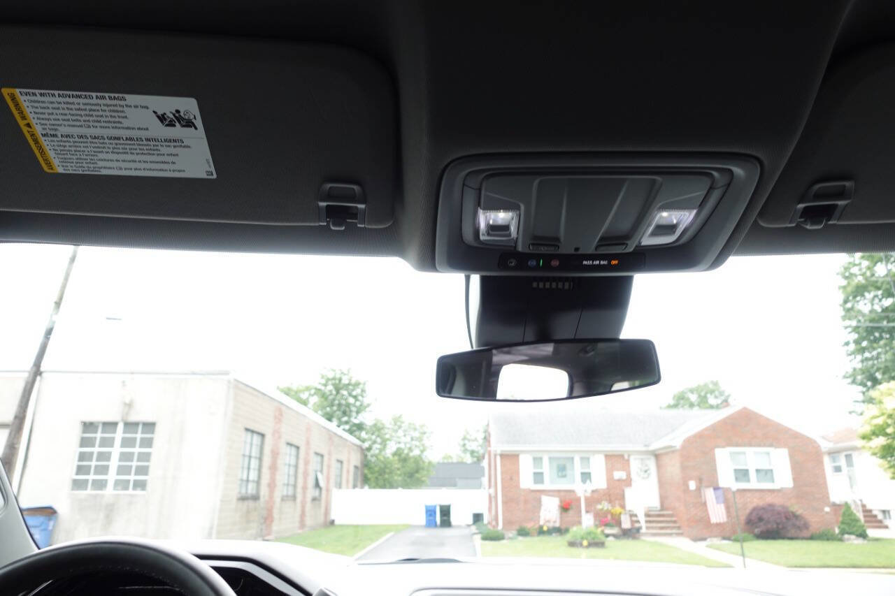 Used 2023 GMC Sierra 1500 Elevation image 39