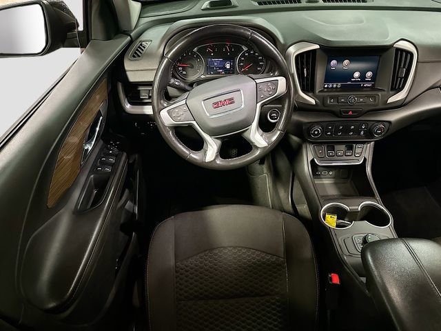 Used 2020 GMC Terrain SLE w/ Elevation Edition image 21