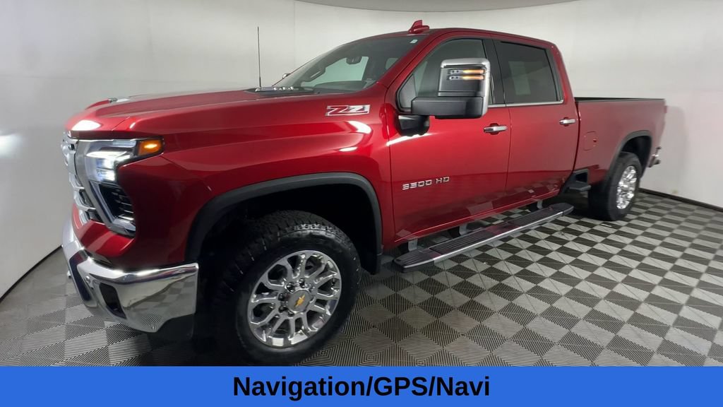 Used 2025 Chevrolet Silverado 3500 LTZ w/ LTZ Premium Package AWD/4WD image 6