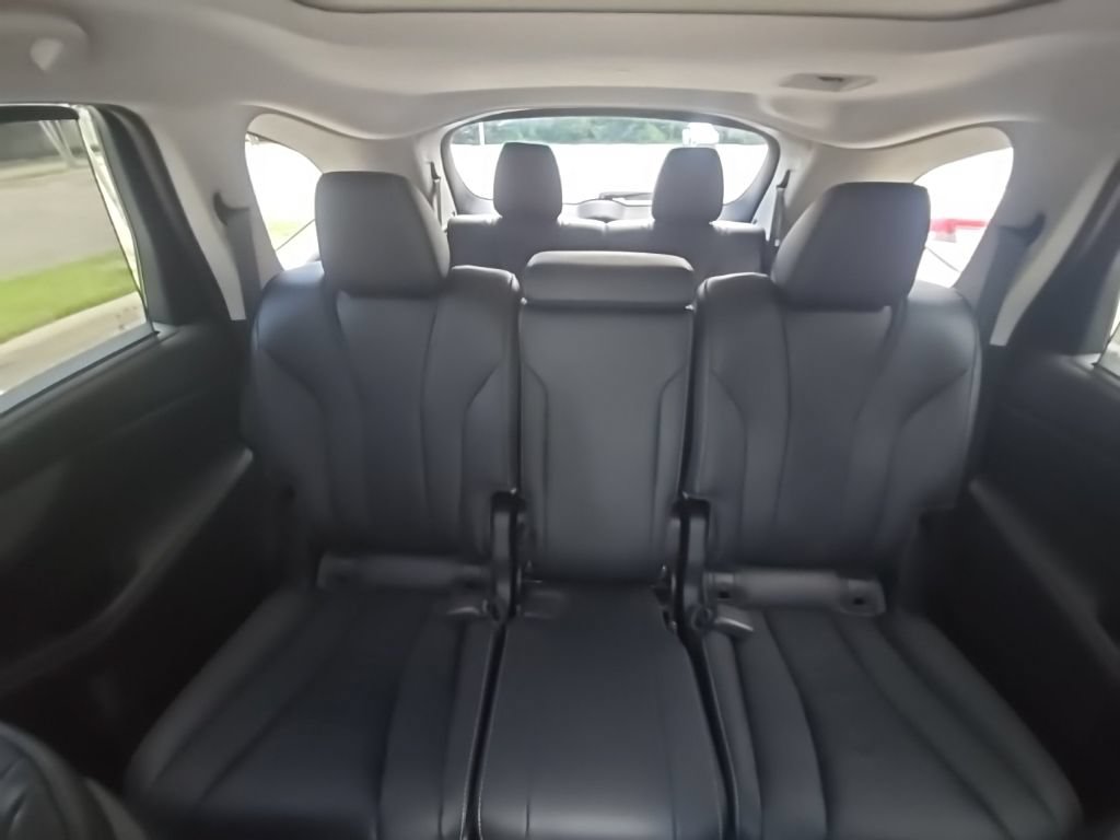 Certified 2024 Acura MDX w/ Technology Package FWD image 26
