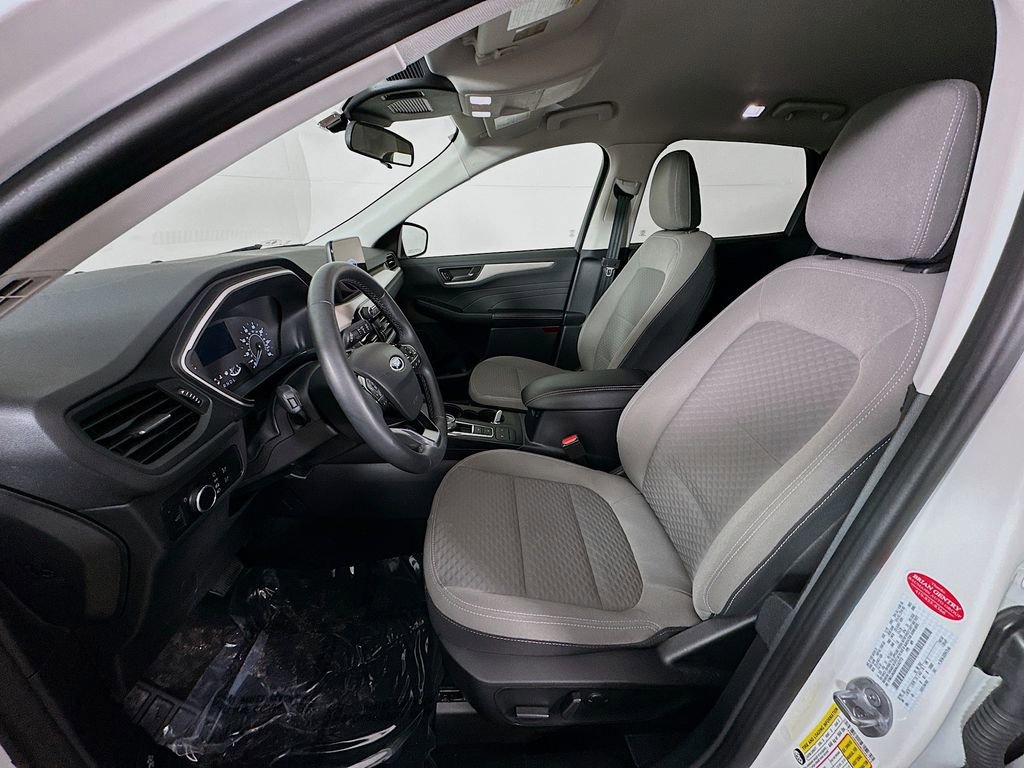 Used 2022 Ford Escape SE w/ Convenience Package image 28