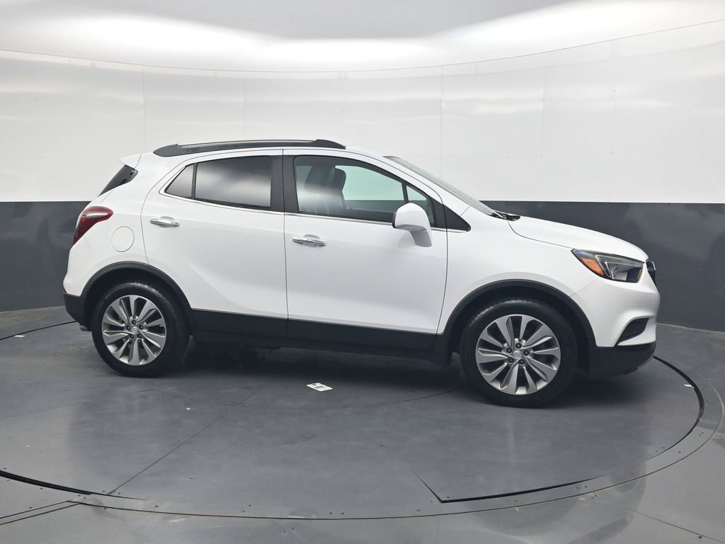 Used 2020 Buick Encore Preferred FWD image 4