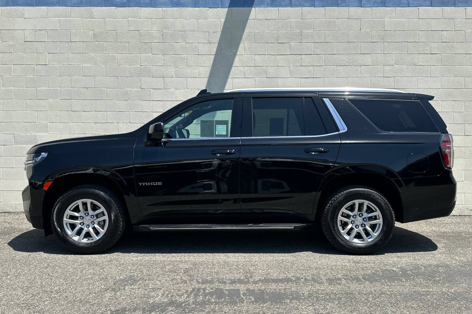 Certified 2024 Chevrolet Tahoe LT AWD/4WD image 7