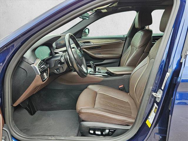 Used 2019 BMW 540i w/ Executive Package RWD image 13