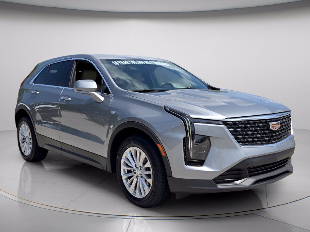 Used 2024 Cadillac XT4 Luxury FWD image 9