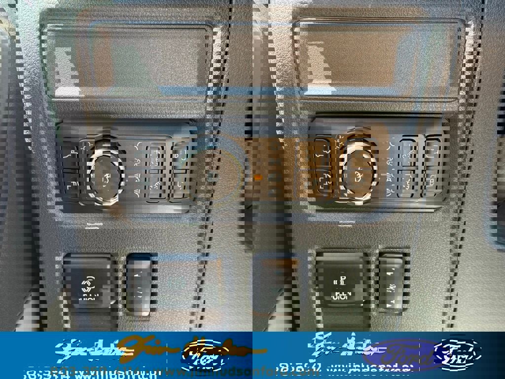 New 2025 Ford F150 Platinum w/ Equipment Group 702A High image 27