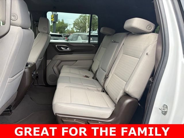 Used 2023 Chevrolet Suburban LS AWD/4WD image 15