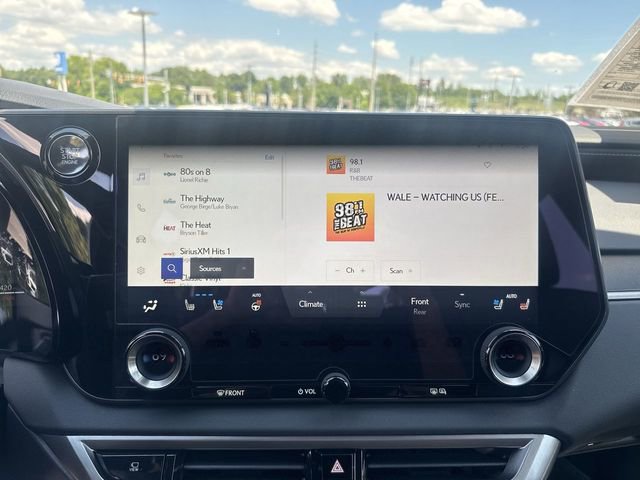 Used 2026 Lexus RX 350 Premium w/ Convenience Package AWD/4WD image 17