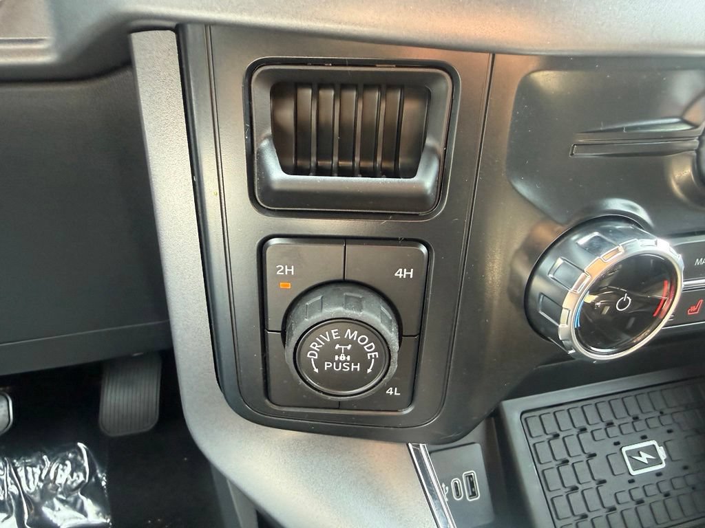 New 2026 Ford F150 XLT w/ Equipment Group 302A MID AWD/4WD image 23