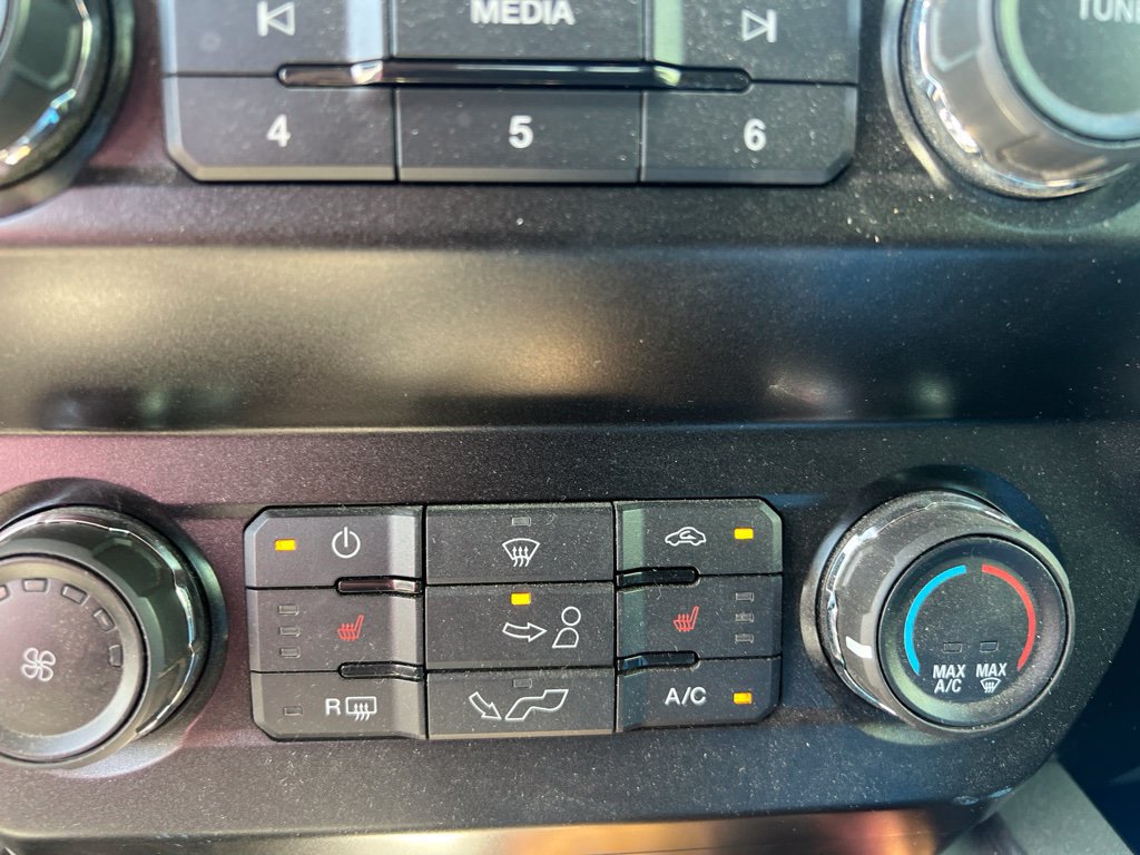 Used 2019 Ford F150 XLT w/ Equipment Group 302A Luxury RWD image 14