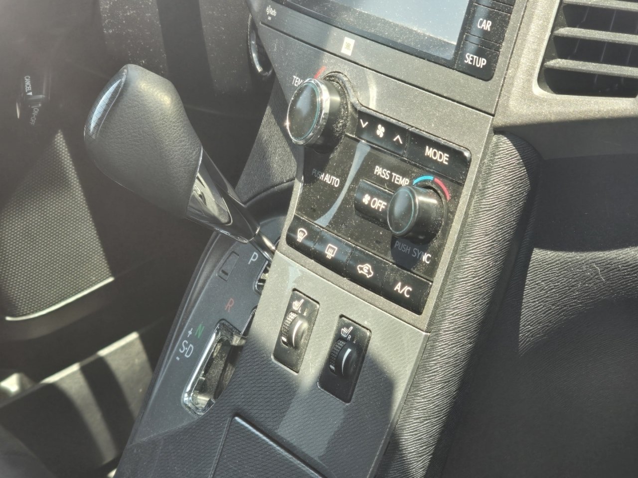 Used 2014 Toyota Venza XLE w/ XLE Premium Package FWD image 15