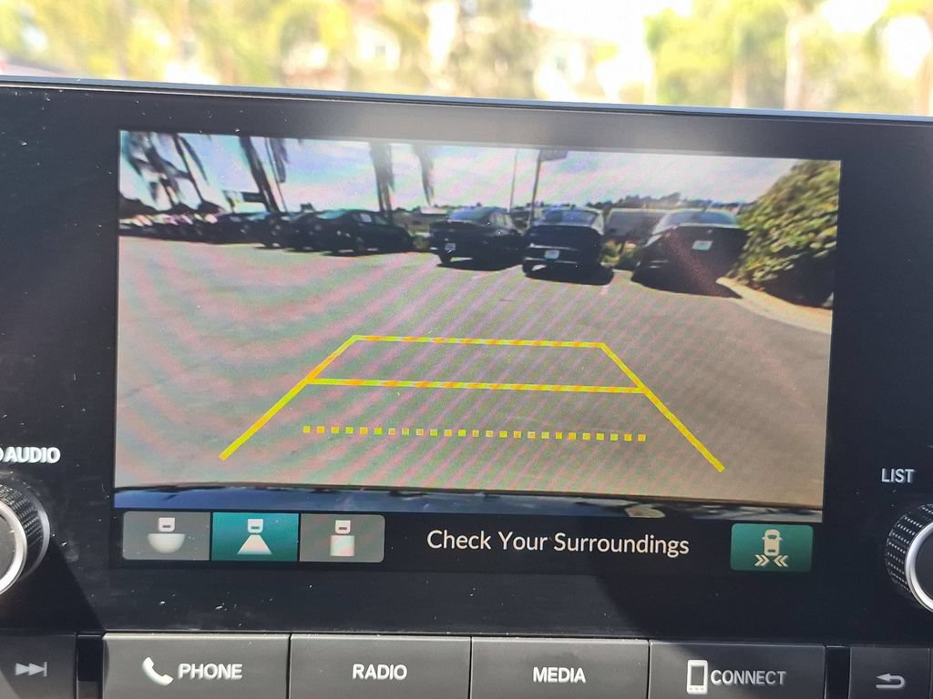 Used 2025 Honda Accord SE image 18