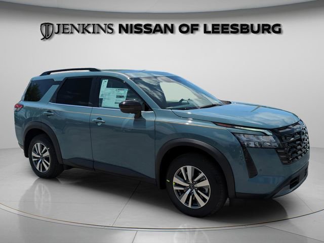 New 2026 Nissan Pathfinder SL w/ Cargo Package